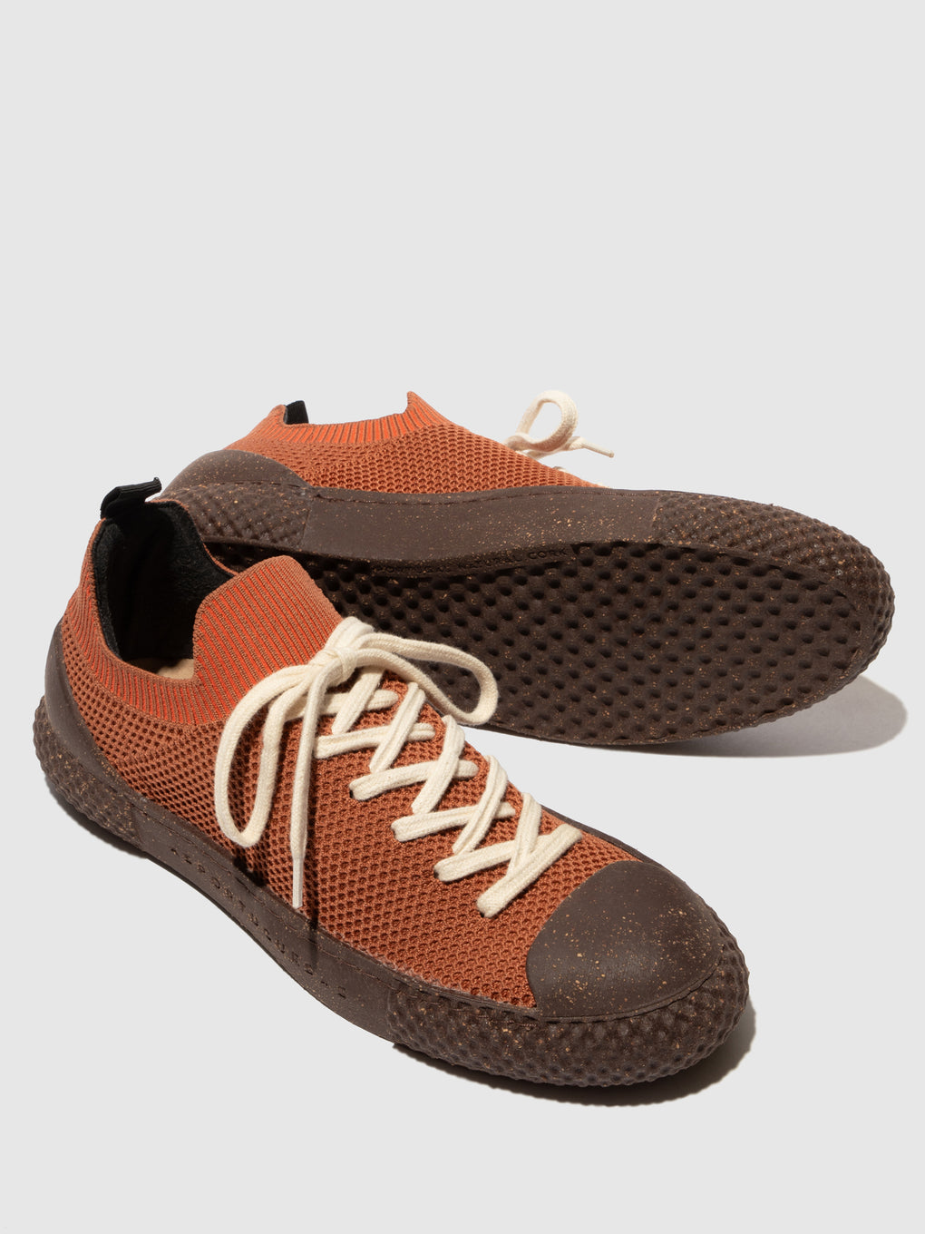 Low-Top Trainers TRIP 2 CHESTNUT