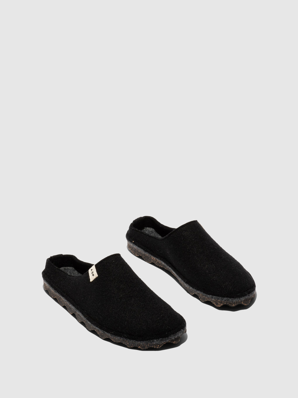 Slip-on Mules NATURA BLACK - ASPORTUGUESAS