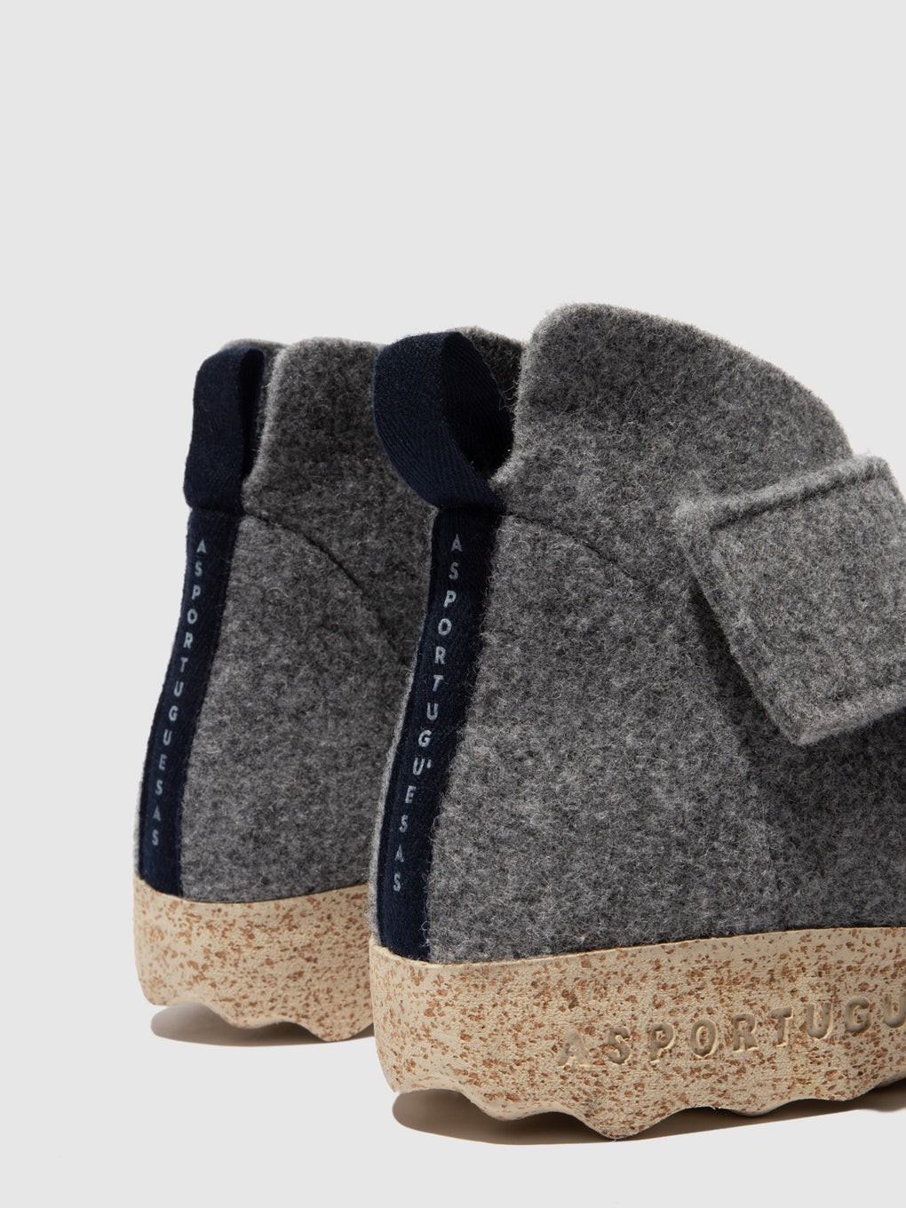 Velcro Boots CASE Concrete