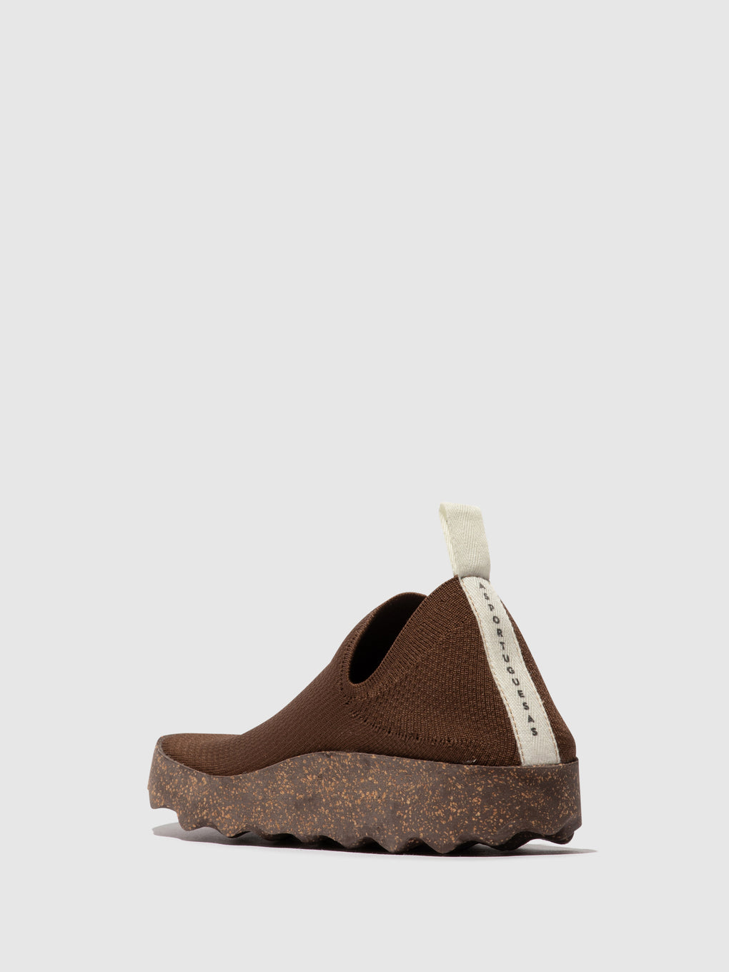 Slip-on Trainers CARE Brown