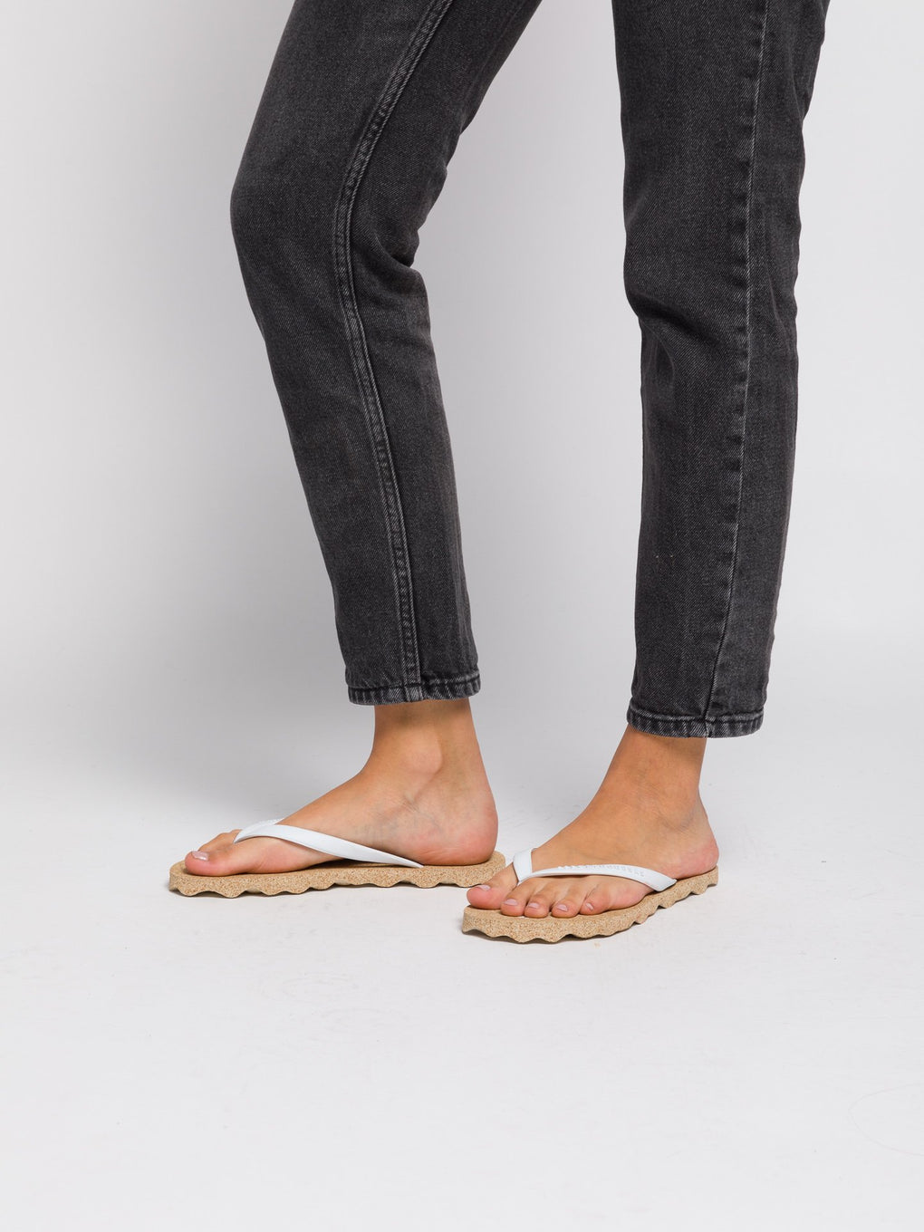 Beach Flip-Flops BASE White Rubber Strap