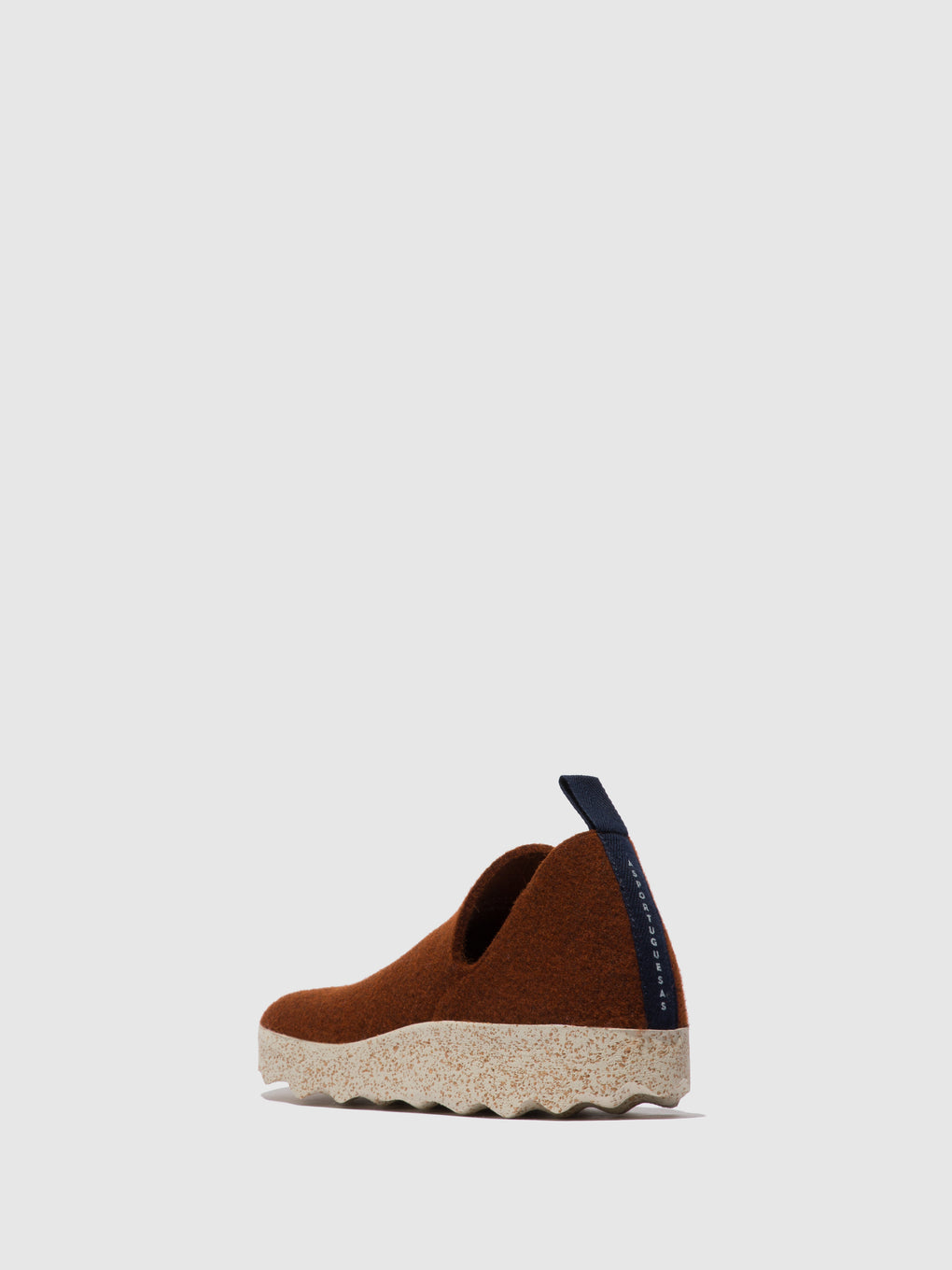 Round Toe Shoes CITY BROWN