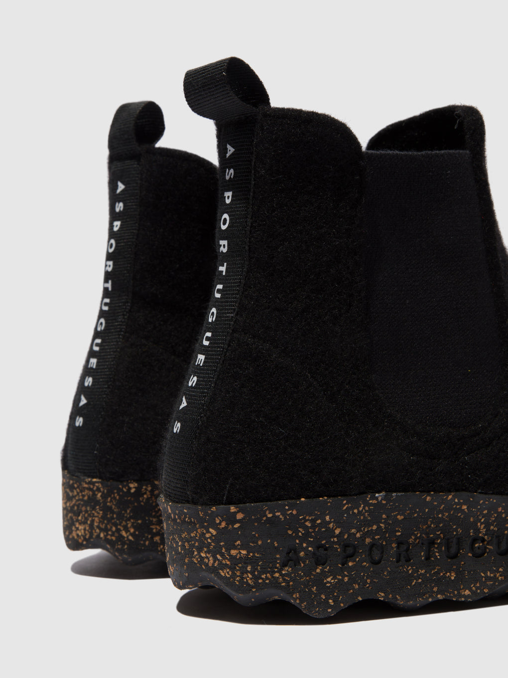 Chelsea Ankle Boots CAIA L BLACK