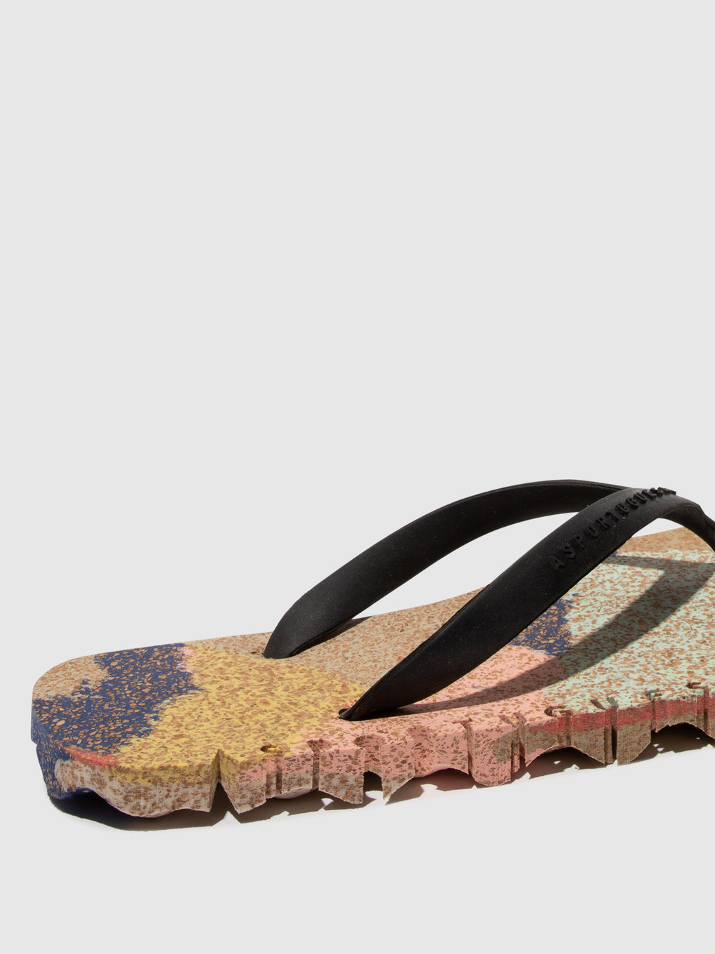 Beach Flip-Flops BUMPY Multicolor & black strap