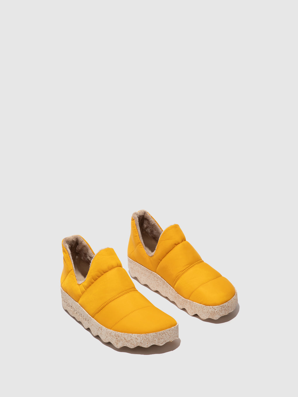 Round Toe Shoes CRUS YEMA