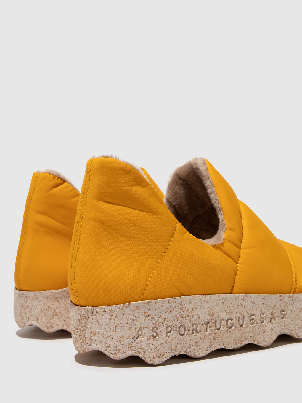 Round Toe Shoes CRUS YEMA
